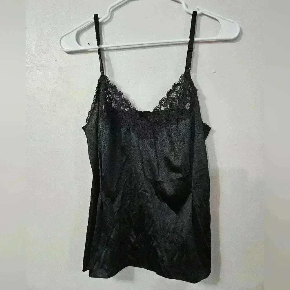 EUC! Vanity fair chemise black tank top!